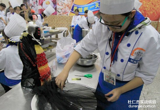 [第八届烹饪大赛]直击西点蛋糕大赛现场