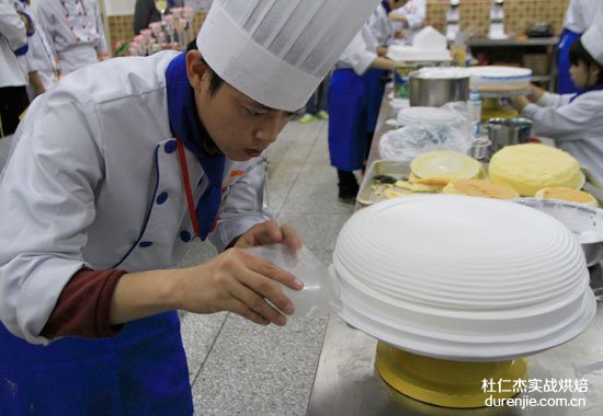 [第八届烹饪大赛]直击西点蛋糕大赛现场