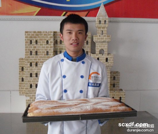 甜蜜西点蛋糕为圣诞加分杭州杜仁杰西点蛋糕专业学生作