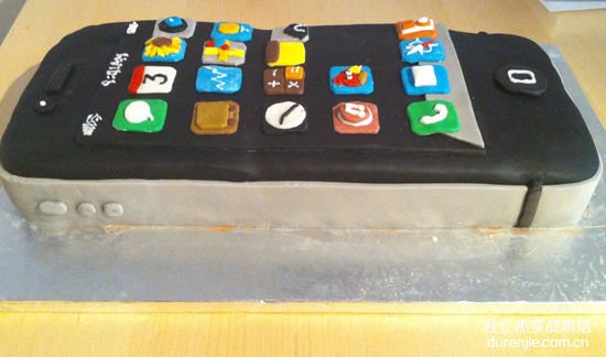 一部可以吃的iPhone5 西点蛋糕延续乔布斯神话